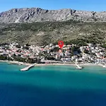 1 Bedroom Stunning In Apartament *