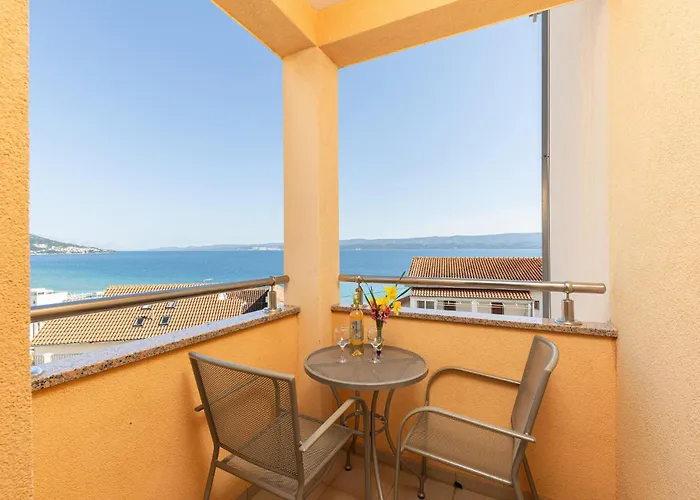 1 Bedroom Stunning In شقة Duće